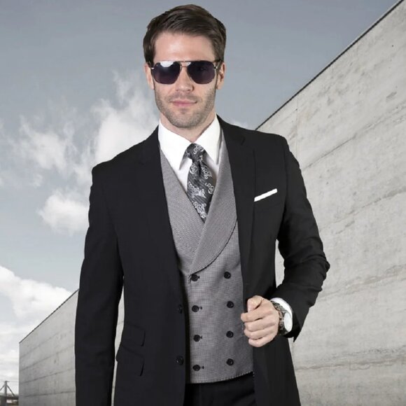 Mens 2 Button Notch Lapel Wool Suit With Double Breasted Shawl Vest in Black - Picture 1 of 2